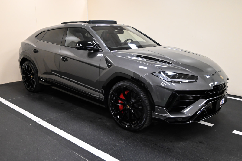 Lamborghini Urus 4.0 S - Concessionario auto nuove usate autonoleggio Arezzo