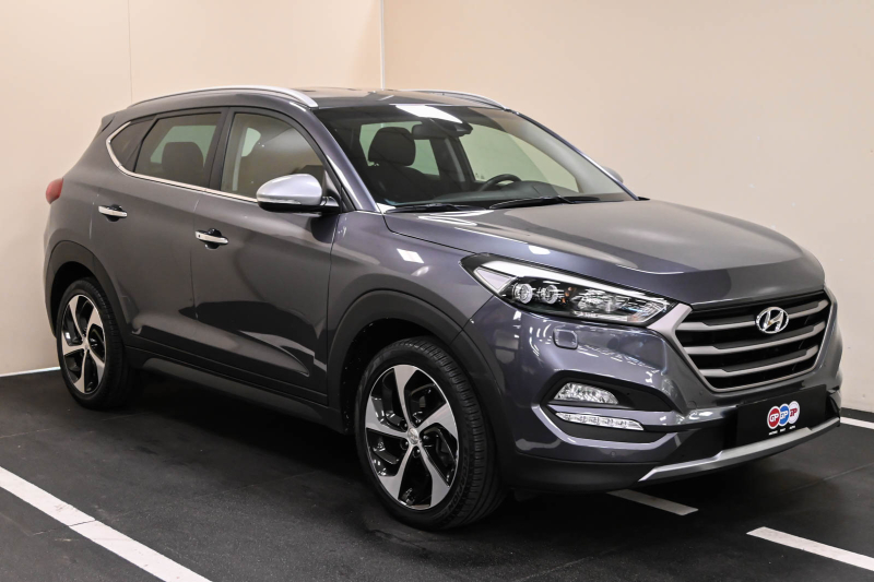 Hyundai Tucson 1.7 CRDi DCT Sound Edition - Concessionario auto nuove usate autonoleggio Arezzo