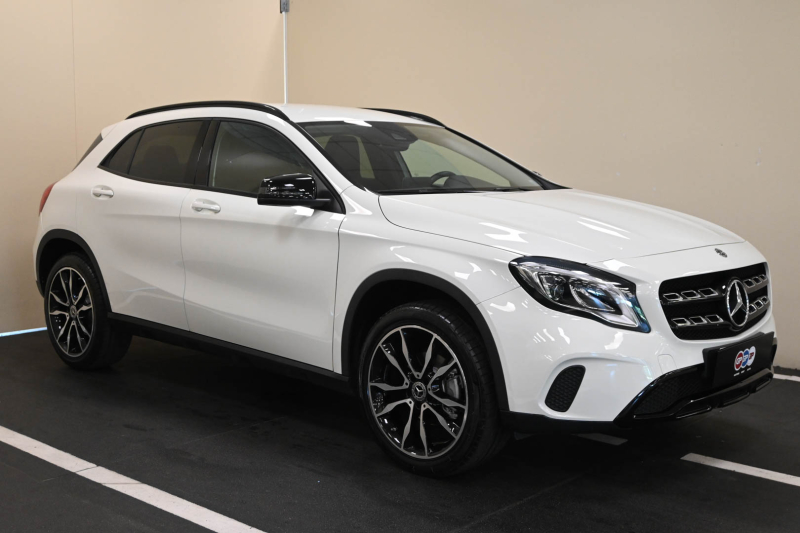 Mercedes-Benz GLA 180 d Sport - Concessionario auto nuove usate autonoleggio Arezzo