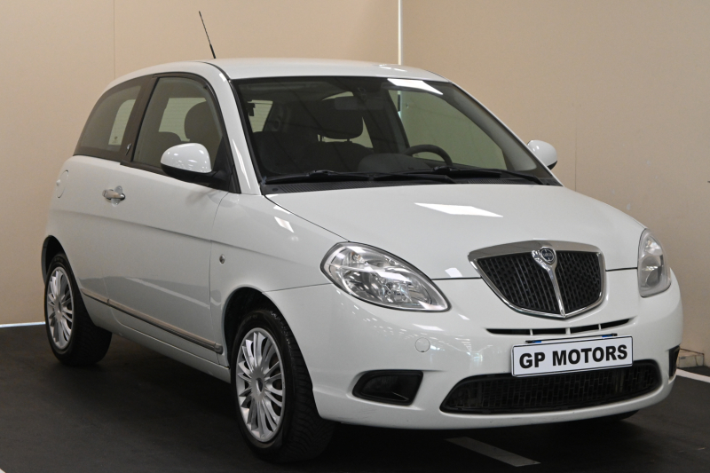 LANCIA Ypsilon 2ª serie Ypsilon 1.2 Argento - Concessionario auto nuove usate autonoleggio Arezzo