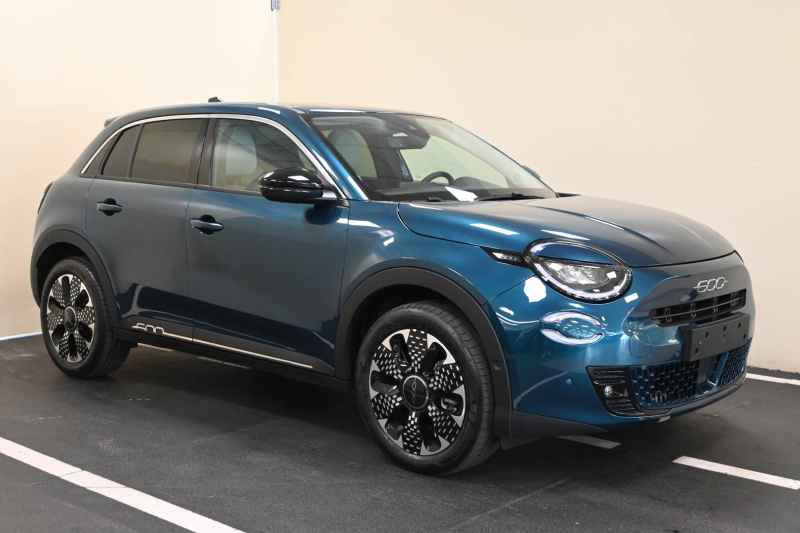 FIAT 600 Hybrid MHEV - Concessionario auto nuove usate autonoleggio Arezzo