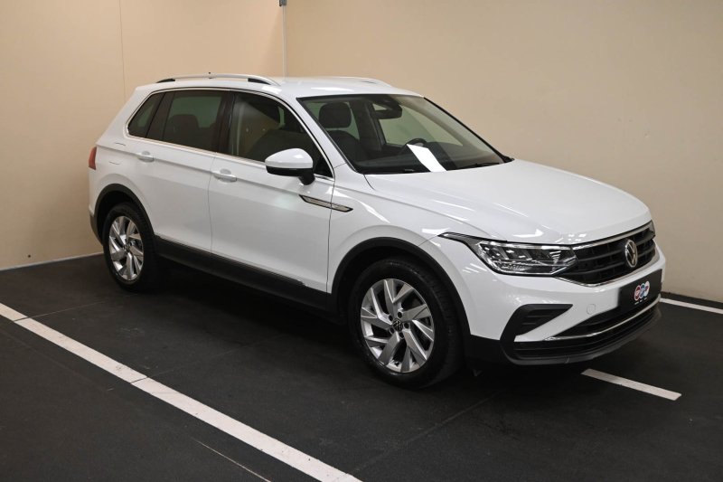 Volkswagen Tiguan 2.0 TDI SCR Life - Concessionario auto nuove usate autonoleggio Arezzo