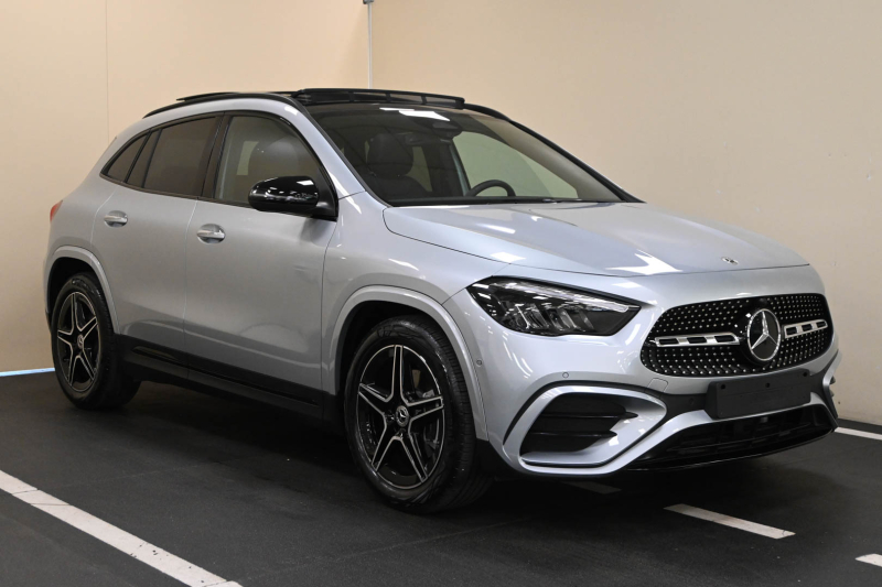 Mercedes-Benz GLA 200 d Automatic AMG Line Premium - Concessionario auto nuove usate autonoleggio Arezzo