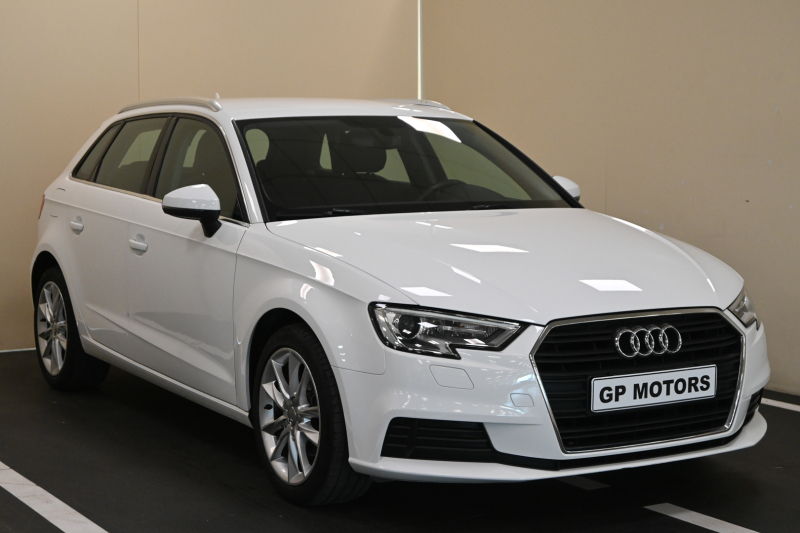 AUDI A3 3ª serie A3 SPB 1.6 TDI 116 CV Business - Concessionario auto nuove usate autonoleggio Arezzo