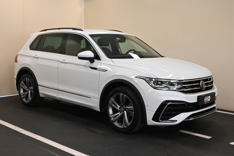 Volkswagen Tiguan 2.0 TDI 150CV SCR DSG R-Line - Concessionario auto nuove usate autonoleggio Arezzo