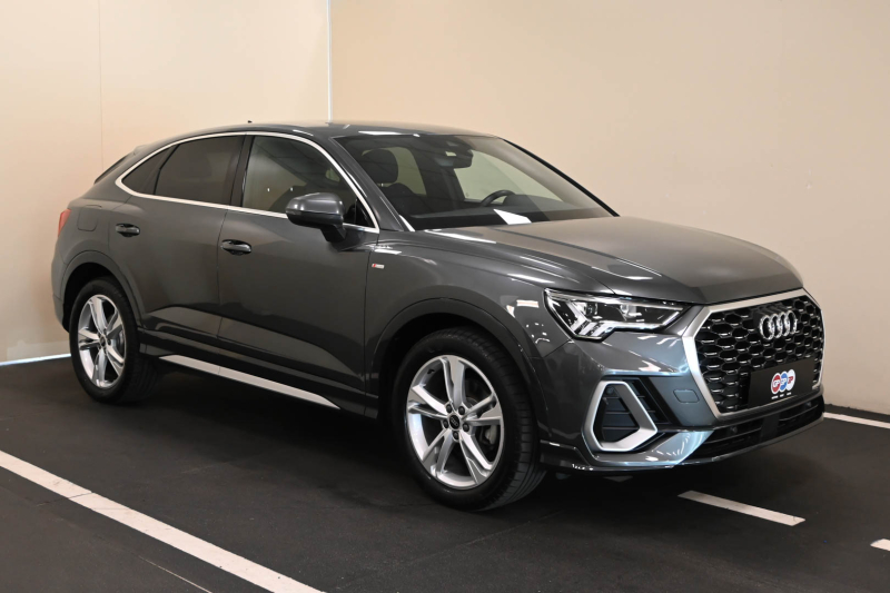 Audi Q3 SPB 35 TDI S tronic S line edition - Concessionario auto nuove usate autonoleggio Arezzo