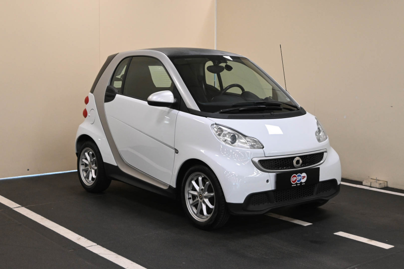 smart fortwo 1000 45 kW MHD coupé pure - Concessionario auto nuove usate autonoleggio Arezzo