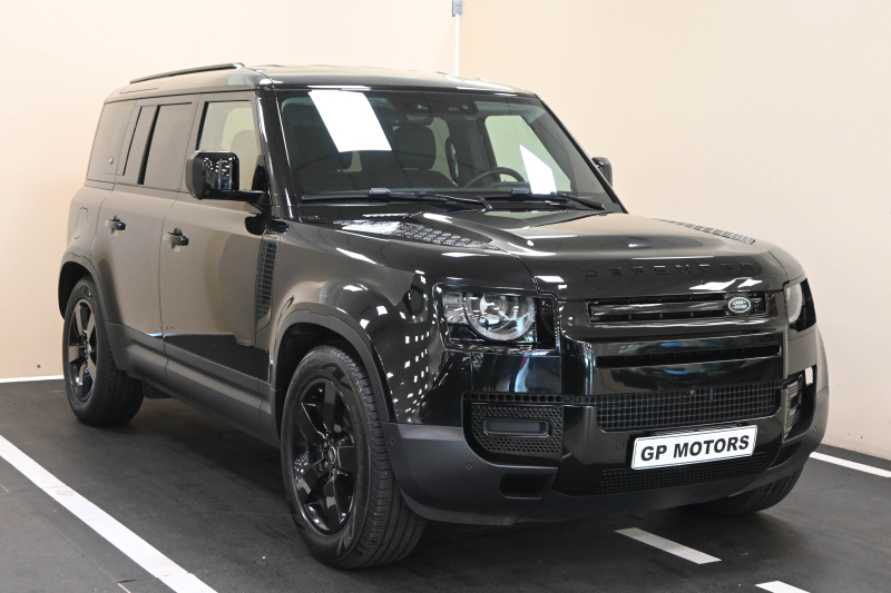 LAND ROVER Defender (2019) Defender 110 3.0D I6 200 CV AWD Auto SE - Concessionario auto nuove usate autonoleggio Arezzo