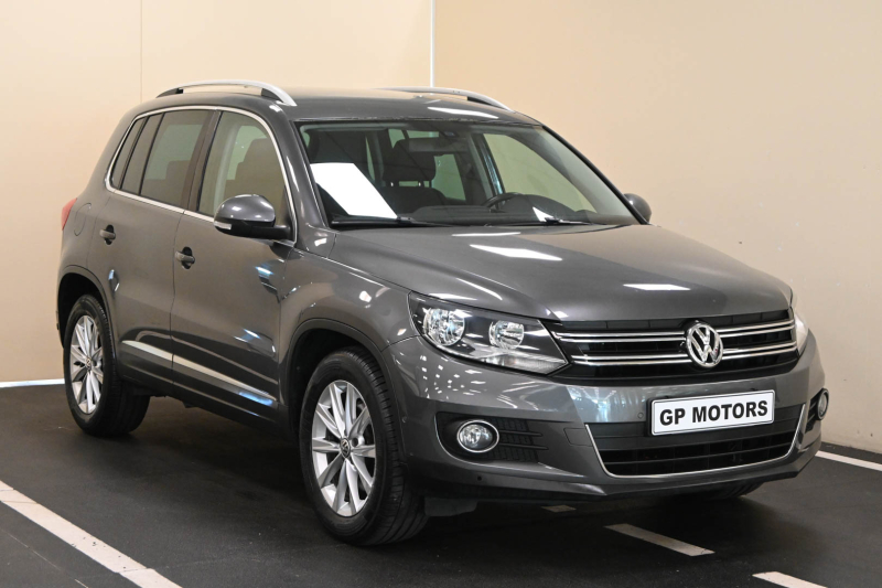 Volkswagen Tiguan 2.0 TDI 110 CV Sport & Style BlueMotion Technology - Concessionario auto nuove usate autonoleggio Arezzo