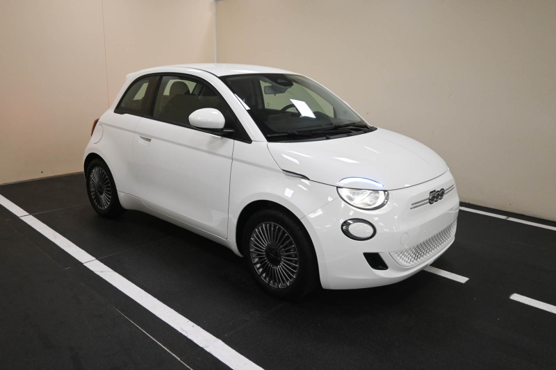 FIAT 500 Icon + Berlina - Concessionario auto nuove usate autonoleggio Arezzo