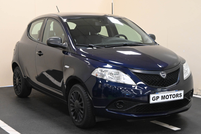 LANCIA Ypsilon 3ª serie Ypsilon 1.2 69 CV 5 porte GPL Ecochic Elefantino - Concessionario auto nuove usate autonoleggio Arezzo