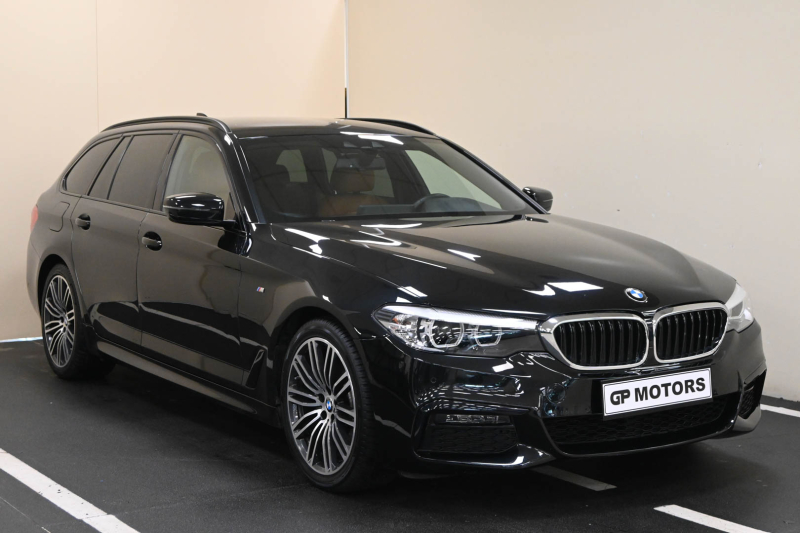 BMW Serie 5(G30/31/F90) 520d 48V xDrive Touring Msport - Concessionario auto nuove usate autonoleggio Arezzo
