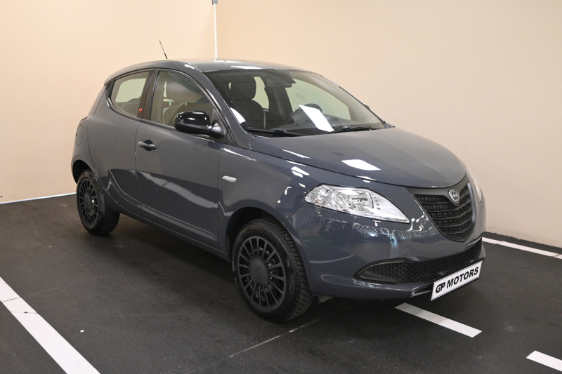 LANCIA Ypsilon 3ª serie Ypsilon 0.9 TwinAir 85 CV 5 porte Metano Ecochic Elefantino - Concessionario auto nuove usate autonoleggio Arezzo
