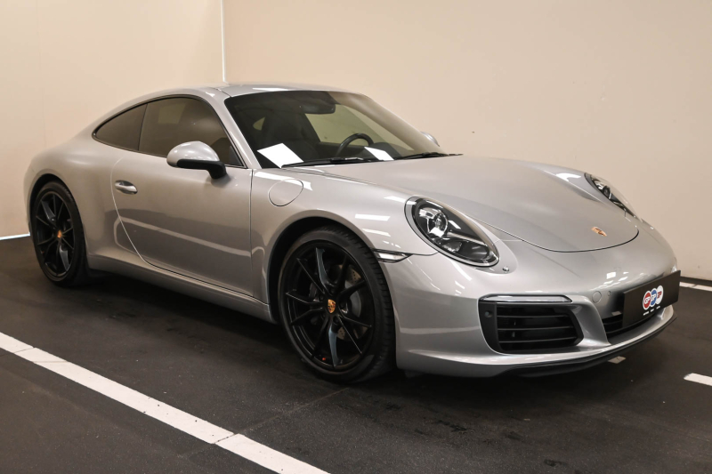 Porsche 911 3.0 Carrera Coupé - Concessionario auto nuove usate autonoleggio Arezzo