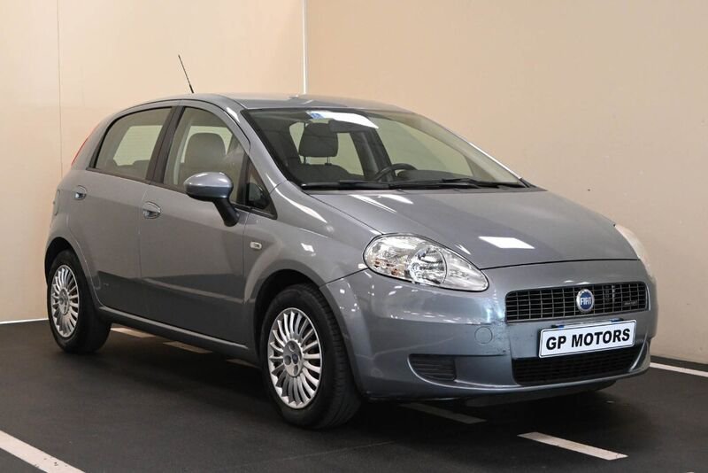 FIAT Grande Punto 1.3 MJT 90 CV 5 porte Emotion - Concessionario auto nuove usate autonoleggio Arezzo