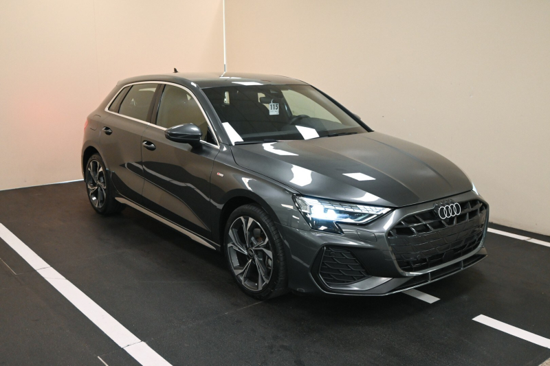 AUDI A3 4ª serie A3 SPB 40 TFSI e S tronic S line edition - Concessionario auto nuove usate autonoleggio Arezzo