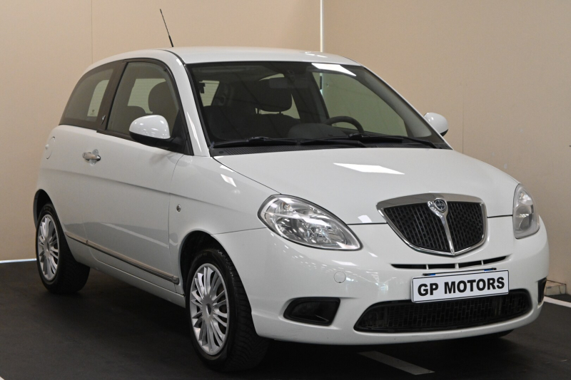 LANCIA Ypsilon 2ª serie Ypsilon 1.2 Argento - Concessionario auto nuove usate autonoleggio Arezzo