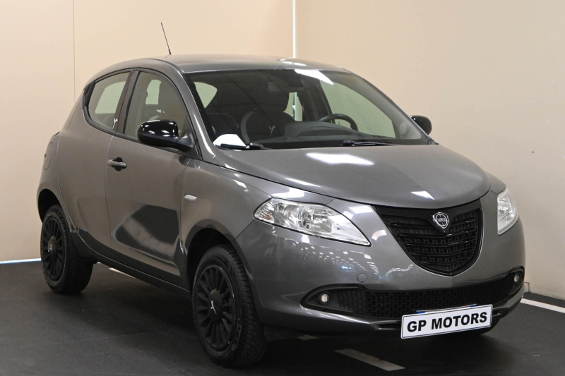 LANCIA Ypsilon 3ª serie Ypsilon 0.9 TwinAir 85 CV 5 porte Metano Ecochic Elefantino - Concessionario auto nuove usate autonoleggio Arezzo