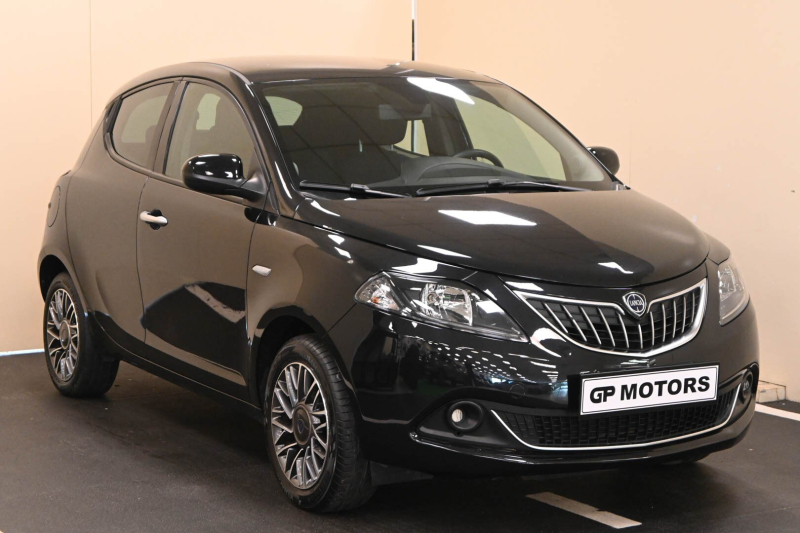 LANCIA Ypsilon 3ª serie Ypsilon 1.0 FireFly 5 porte S&S Hybrid Gold - Concessionario auto nuove usate autonoleggio Arezzo