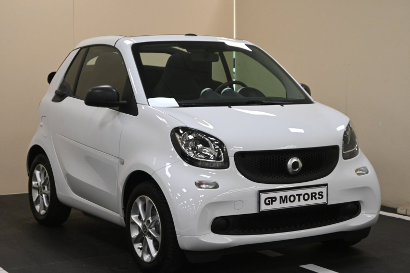SMART fortwo 3ªs.(C/A453) fortwo 70 1.0 twinamic cabrio Youngster - Concessionario auto nuove usate autonoleggio Arezzo