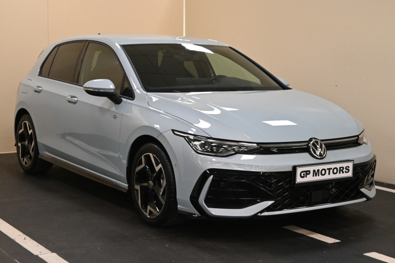 VOLKSWAGEN Golf 8ª serie Golf 2.0 TDI 150 CV DSG SCR R-Line - Concessionario auto nuove usate autonoleggio Arezzo